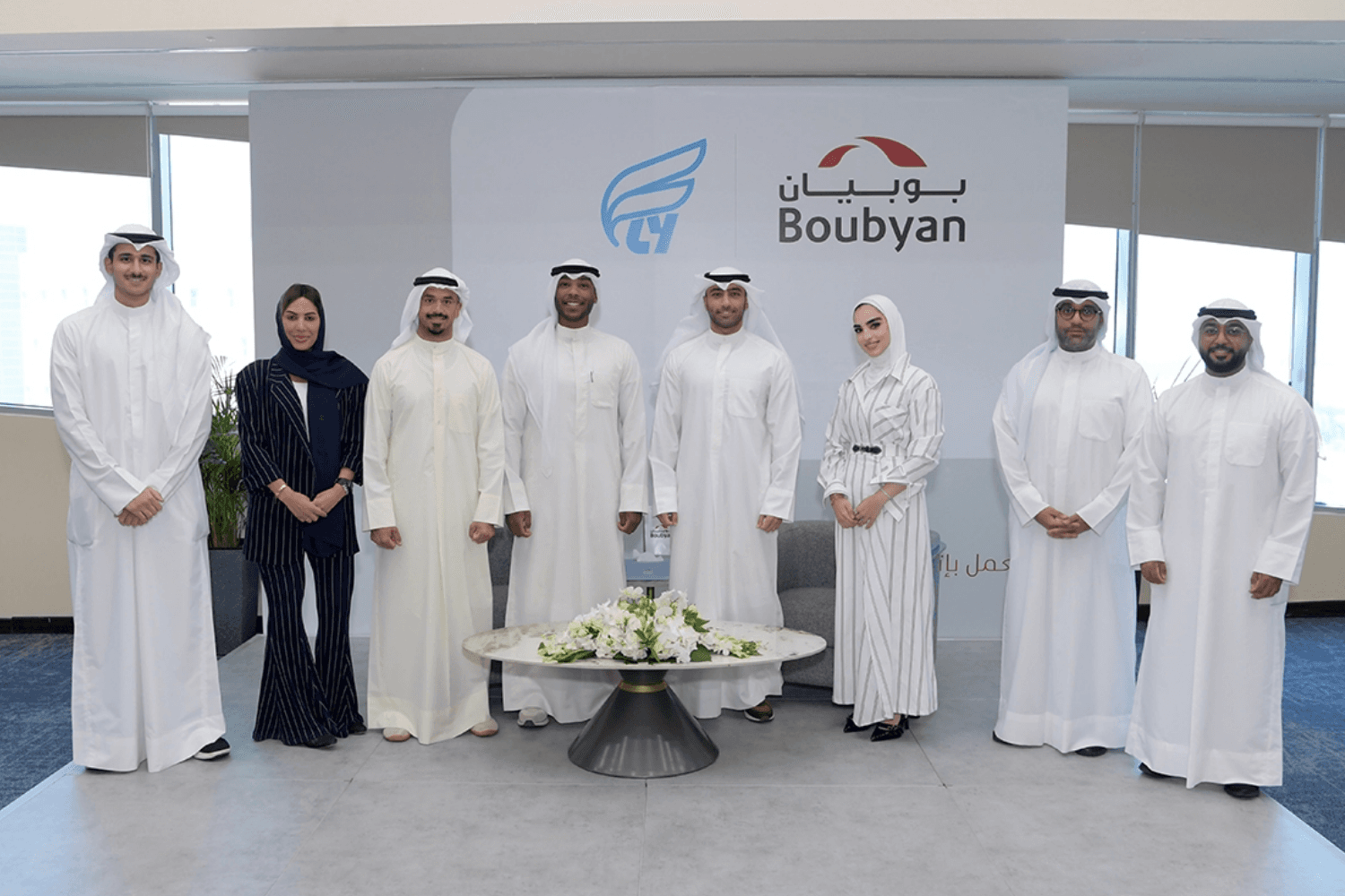 Boubyan signs a strategic partnership agreement with the eFly application 